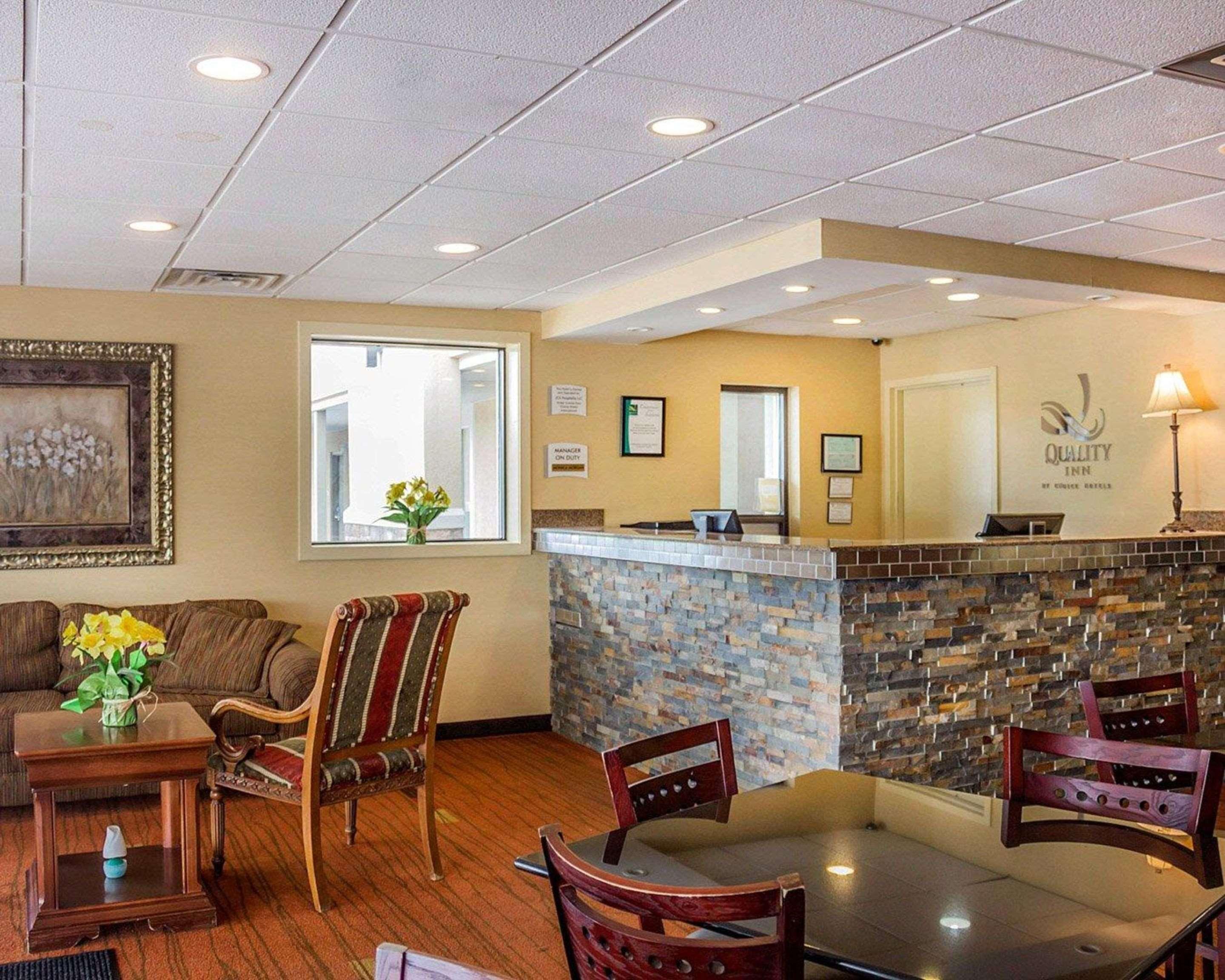 Quality Inn Waterbury Exteriér fotografie