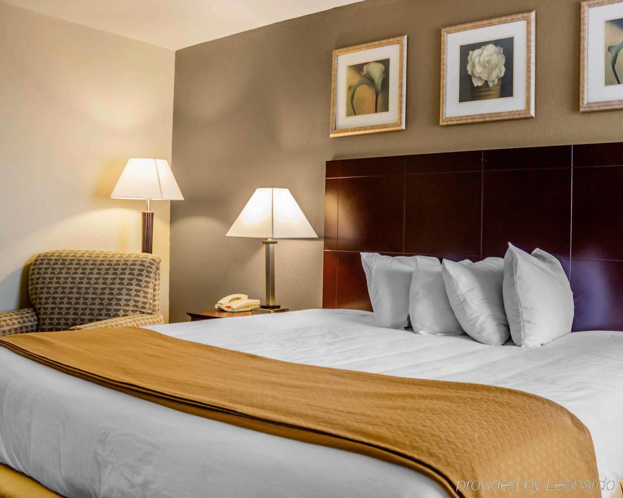 Quality Inn Waterbury Exteriér fotografie