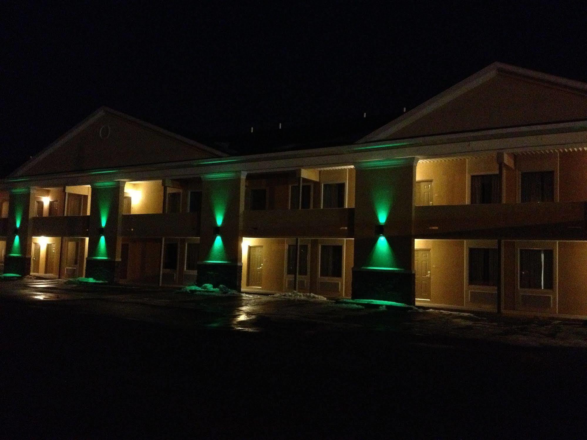 Quality Inn Waterbury Exteriér fotografie